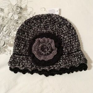 Madison 88 New York City Wool Blend Flower Knitted Beanie Hat